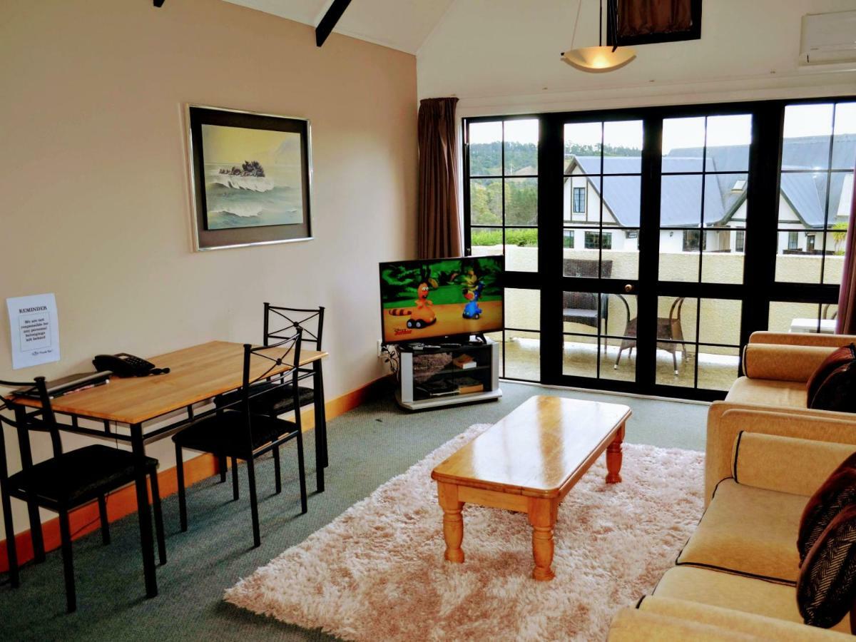 Salty Dog Inn Snells Beach Extérieur photo
